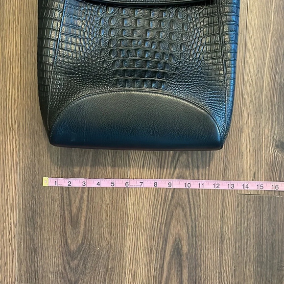 Coolcy | Alligator Embossed Leather Backpack Bag - Picture 5 of 8